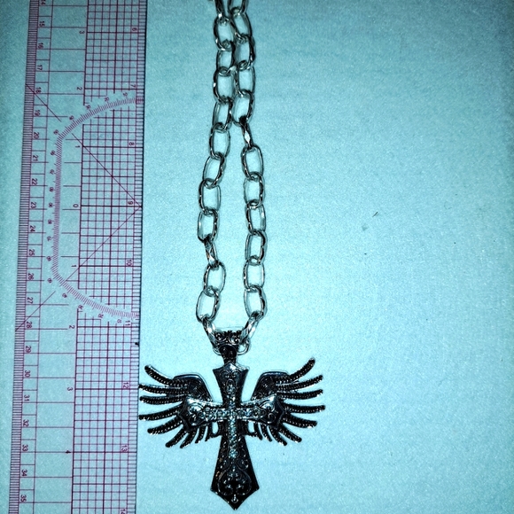 NECKLACE - Picture 2 of 2